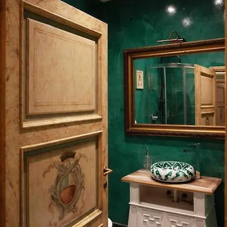 Piazza Unita New Elegant Smn Station 아파트 *