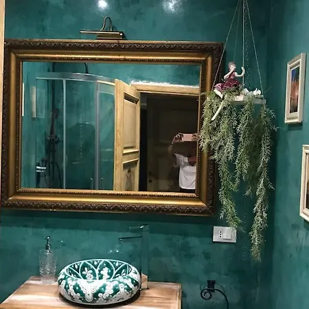 Piazza Unita New Elegant Smn Station 아파트 *